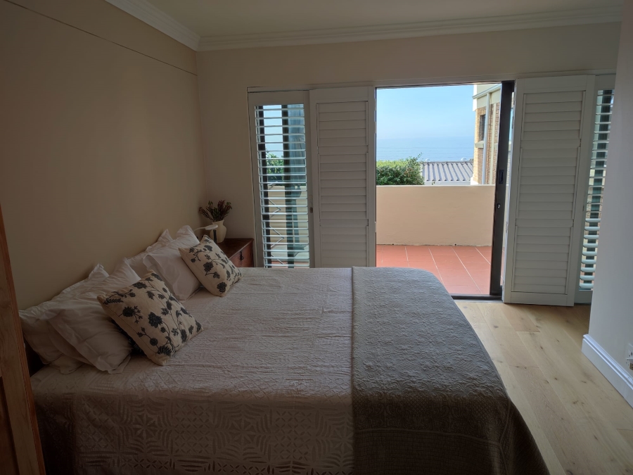 To Let 2 Bedroom Property for Rent in St James Western Cape